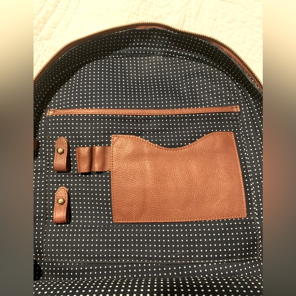 MOVING SALE | New Men’s Wool & Oak Full Grain Cowhide Leather Backpack - Picture 11 of 11